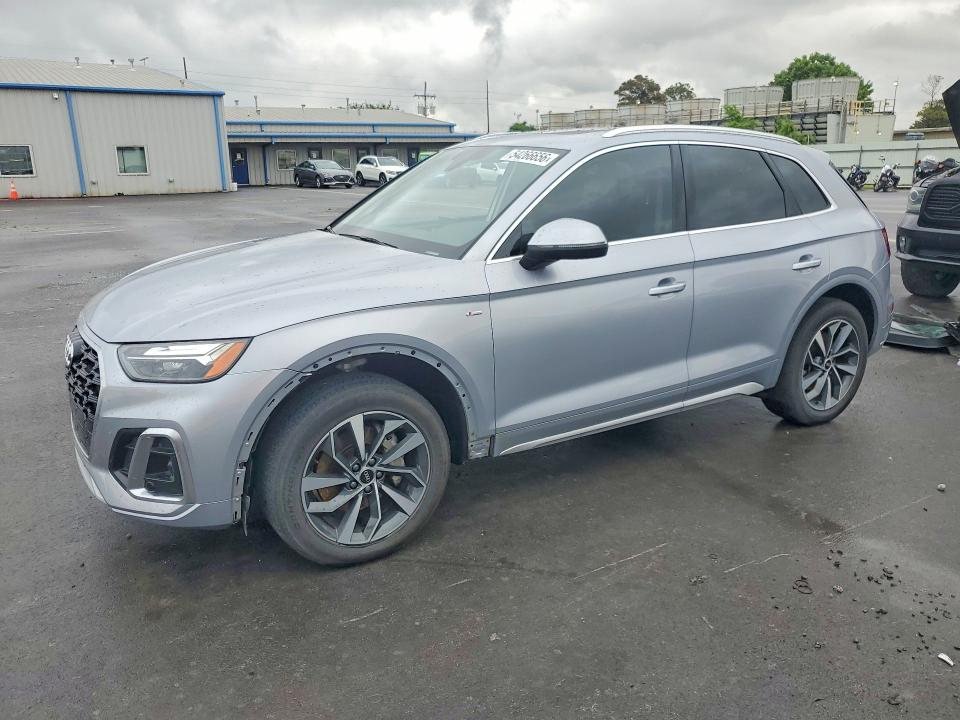 54266656 :رقم المزاد ، WA1EAAFY1N2091890 vin ، 2022 Audi Q5 مزاد بيع