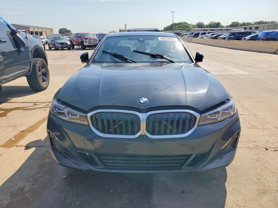 54892846 :رقم المزاد ، 3MW69FF05R8E39107 vin ، 2024 Bmw 330i مزاد بيع