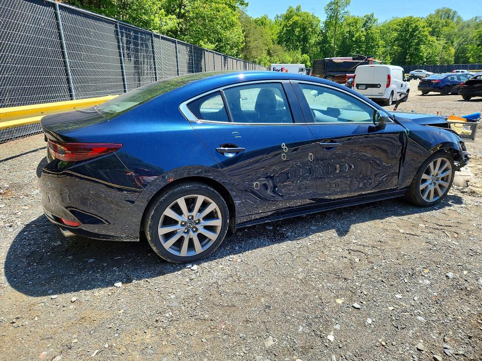 2021 Mazda 3 მანქანა იყიდება აუქციონზე, vin: 3MZBPACL9MM252443, აუქციონის ნომერი: 52523676