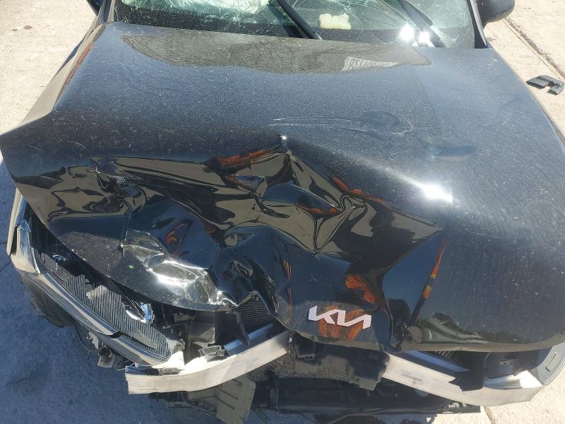 52770216 :رقم المزاد ، 5XXG14J2XPG223609 vin ، 2023 Kia K5 مزاد بيع