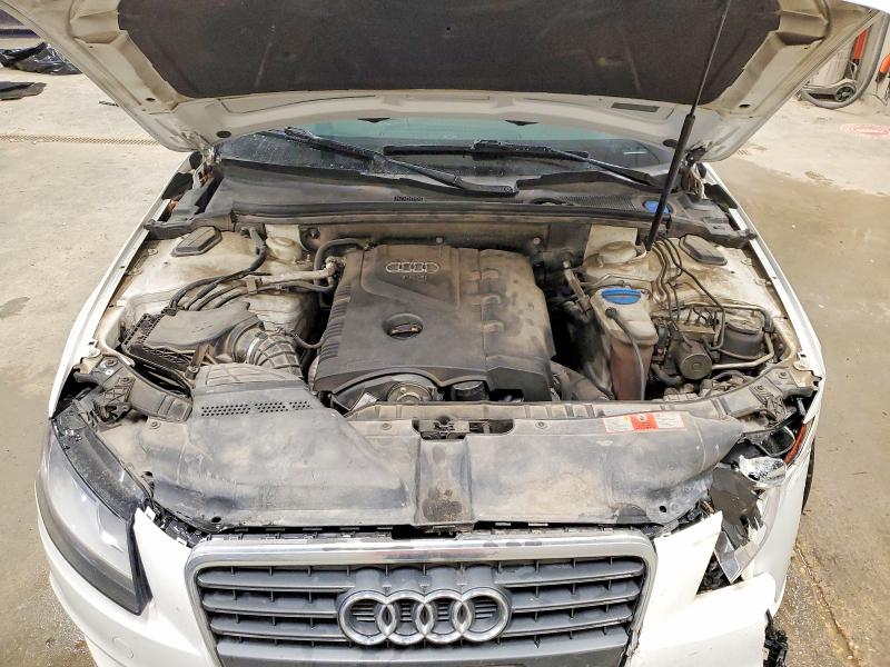 54922566 :رقم المزاد ، WAUSFAFL6AA008076 vin ، 2010 Audi A4 مزاد بيع