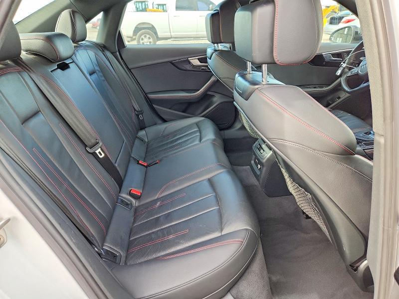Продаж на аукціоні авто 2019 Audi A4, vin: WAUENAF4XKA065116, номер лоту: 52725456