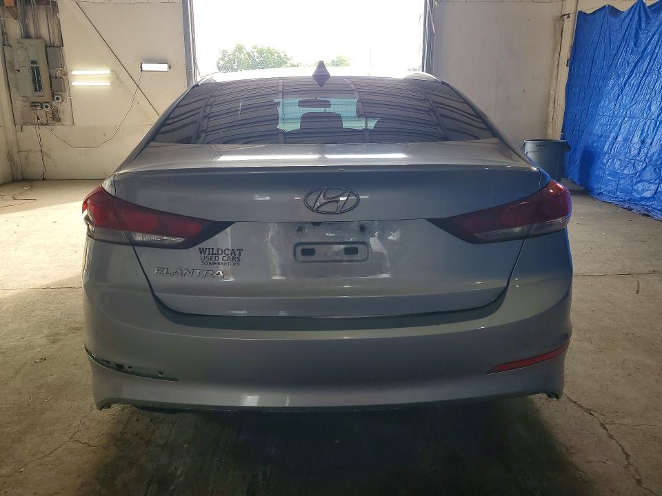 53923456 :رقم المزاد ، 5NPD84LF8HH181400 vin ، 2017 Hyundai Elantra مزاد بيع