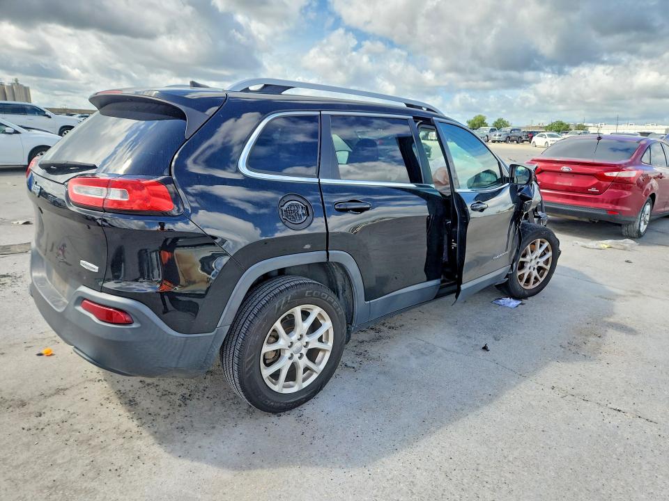 2017 Jeep Cherokee მანქანა იყიდება აუქციონზე, vin: 1C4PJLCB1HW560466, აუქციონის ნომერი: 54913266