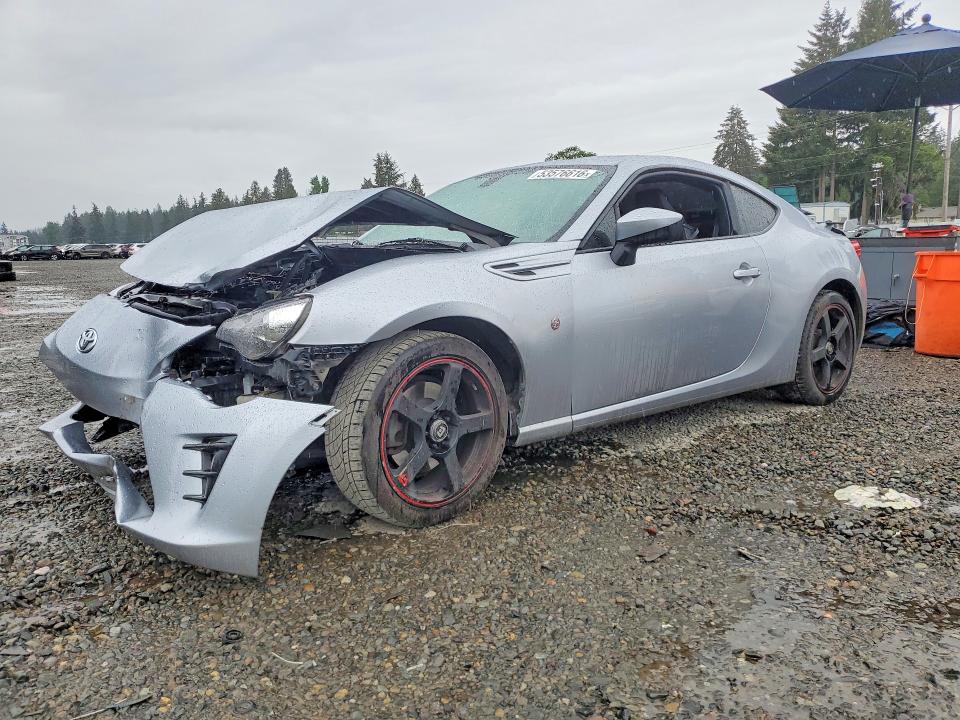 53576616 :رقم المزاد ، JF1ZNAE17J9701797 vin ، 2018 Toyota 86 مزاد بيع