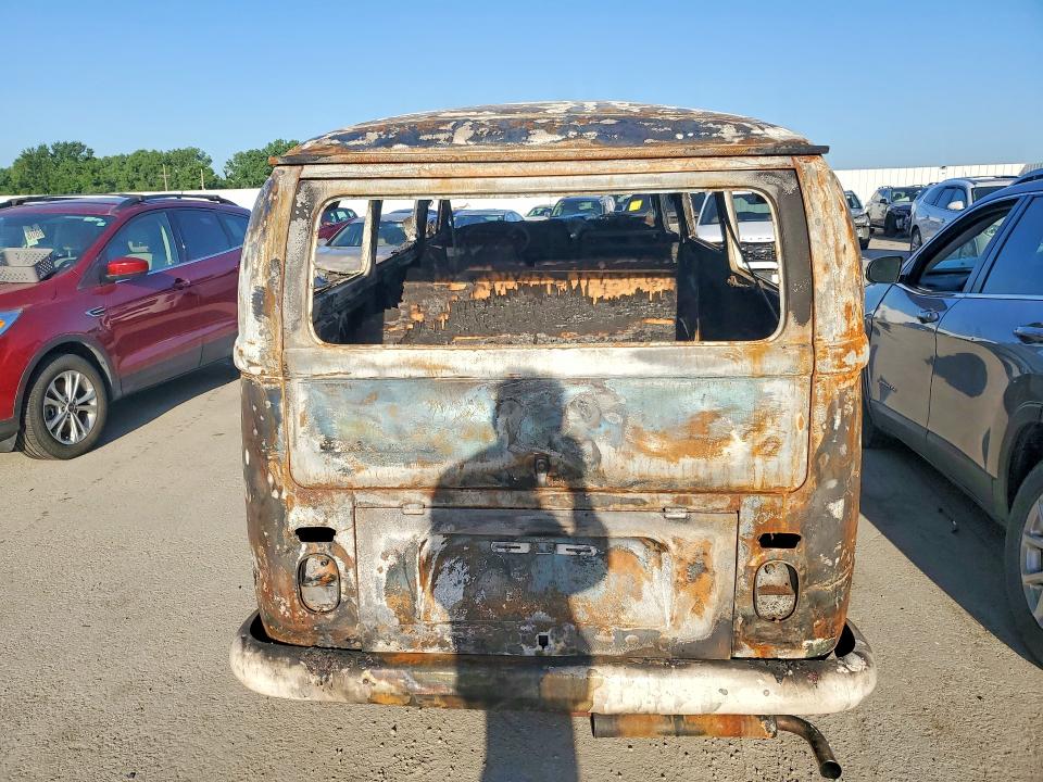 53057086 :رقم المزاد ، 2312269369 vin ، 1971 Volkswagen Tran مزاد بيع