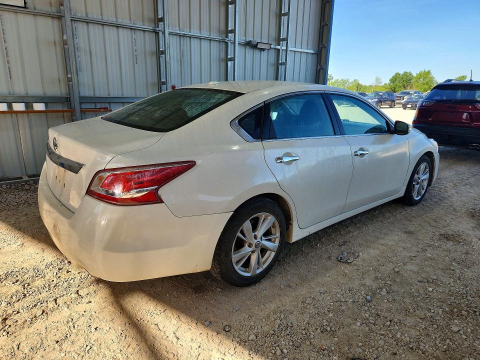 2013 Nissan Altima მანქანა იყიდება აუქციონზე, vin: 1N4AL3APXDC280996, აუქციონის ნომერი: 52737246