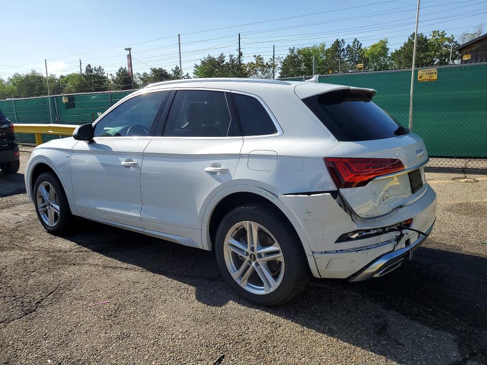 54149016 :رقم المزاد ، WA1E2AFY2M2046243 vin ، 2021 Audi Q5 E مزاد بيع