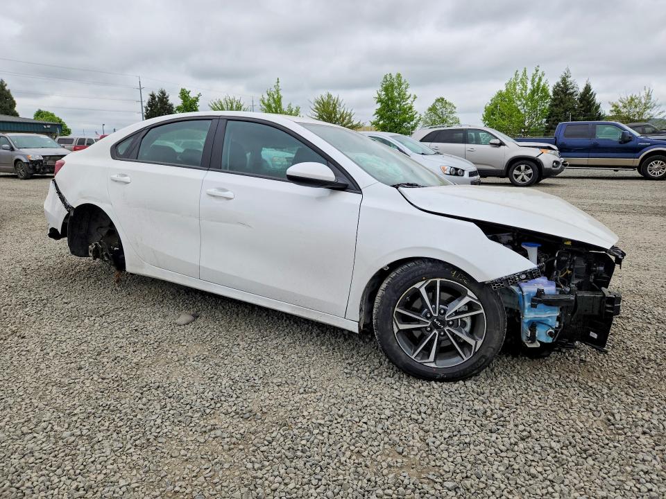 51894816 :رقم المزاد ، 3KPF24AD8PE650872 vin ، 2023 Kia Forte مزاد بيع