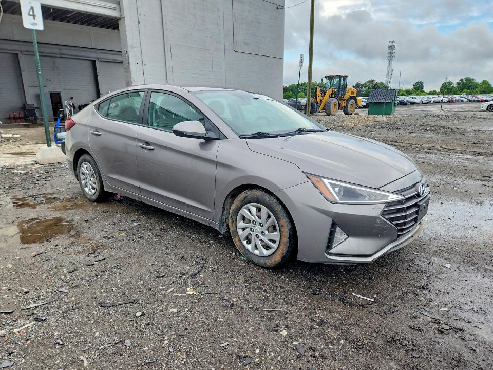 2020 Hyundai Elantra მანქანა იყიდება აუქციონზე, vin: KMHD74LFXLU897793, აუქციონის ნომერი: 52994046