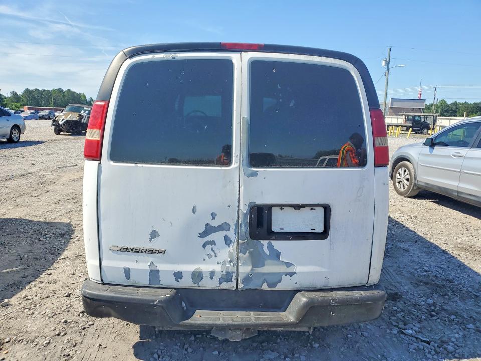 2007 Chevrolet Express G1500 მანქანა იყიდება აუქციონზე, vin: 1GCFG15X571152913, აუქციონის ნომერი: 52968486
