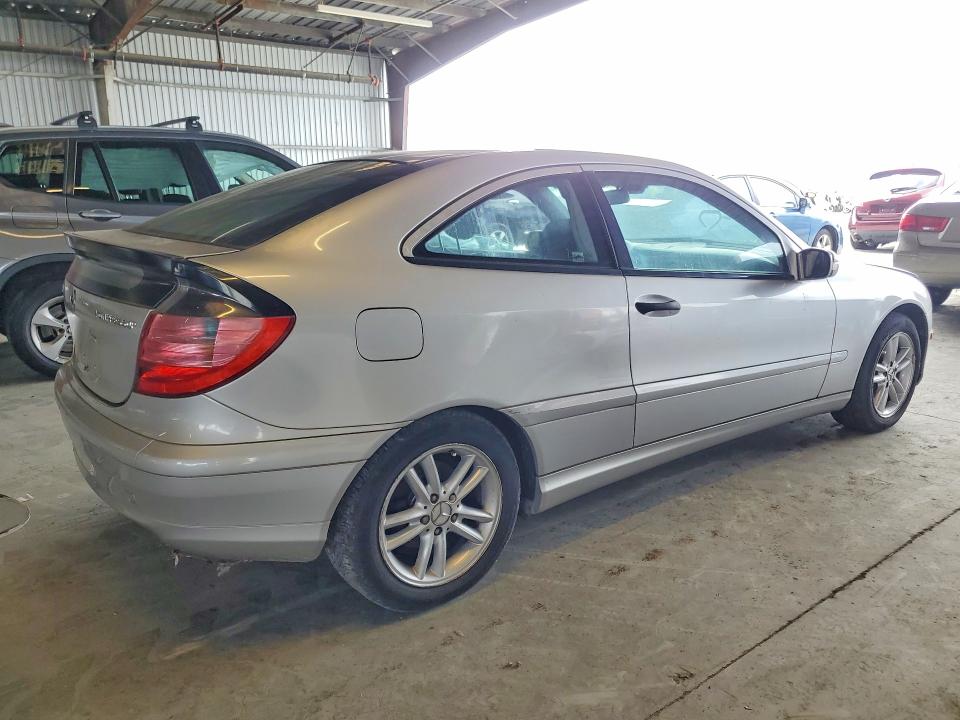 Продажа на аукционе авто 2002 Mercedes-benz C, vin: WDBRN47J12A214683, номер лота: 52560896