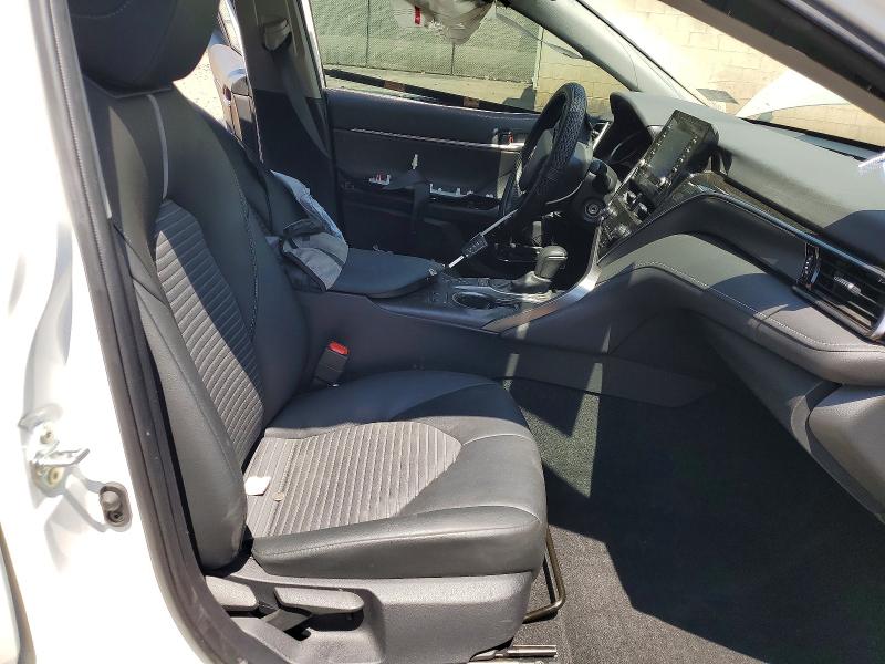53758456 :رقم المزاد ، 4T1G11AK7NU702569 vin ، 2022 Toyota Camry مزاد بيع