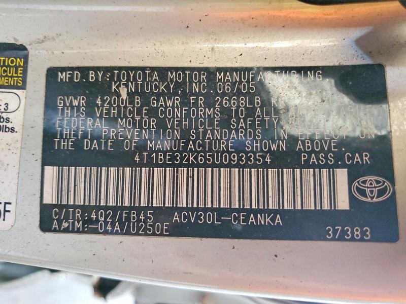 2005 Toyota Camry მანქანა იყიდება აუქციონზე, vin: 4T1BE32K65U093354, აუქციონის ნომერი: 55012396