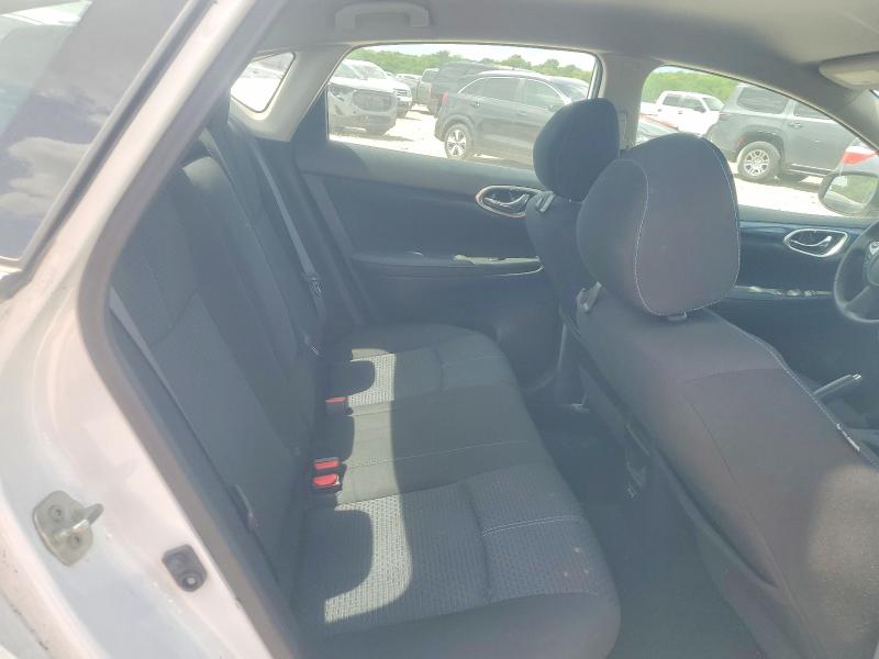 Продажа на аукционе авто 2018 Nissan Sentra, vin: 3N1AB7AP8JY272406, номер лота: 51788026