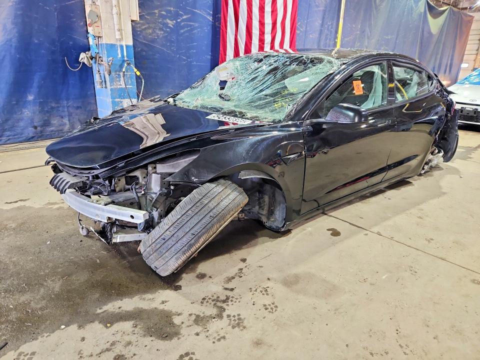 2022 Tesla Model 3 მანქანა იყიდება აუქციონზე, vin: 5YJ3E1EA3NF303854, აუქციონის ნომერი: 52433696