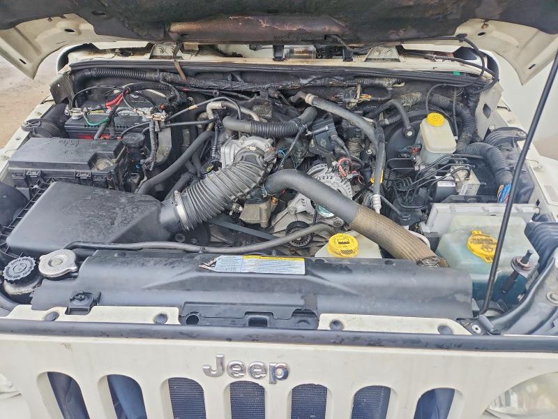 2010 Jeep Wrangler Unlimited მანქანა იყიდება აუქციონზე, vin: 1J4BA5H17AL204448, აუქციონის ნომერი: 54304696