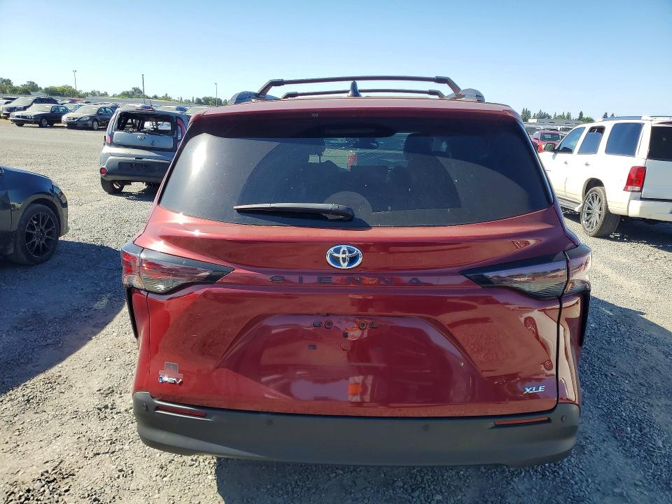 2025 Toyota Sienna მანქანა იყიდება აუქციონზე, vin: 5TDJRKEC3SS228681, აუქციონის ნომერი: 54173306