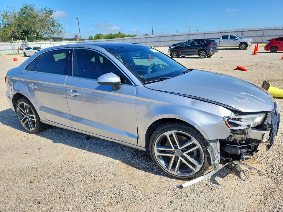 55229196 :رقم المزاد ، WAUAUGFF6K1015030 vin ، 2019 Audi A3 مزاد بيع