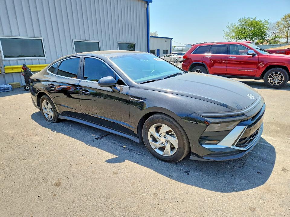 2025 Hyundai Sonata მანქანა იყიდება აუქციონზე, vin: KMHL24JA4SA494619, აუქციონის ნომერი: 52731646