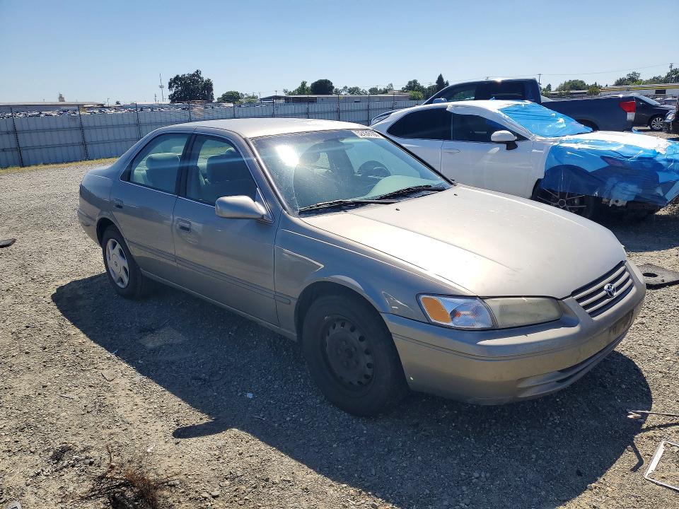 52439106 :رقم المزاد ، JT2BF22K4W0121603 vin ، 1998 Toyota Camry مزاد بيع