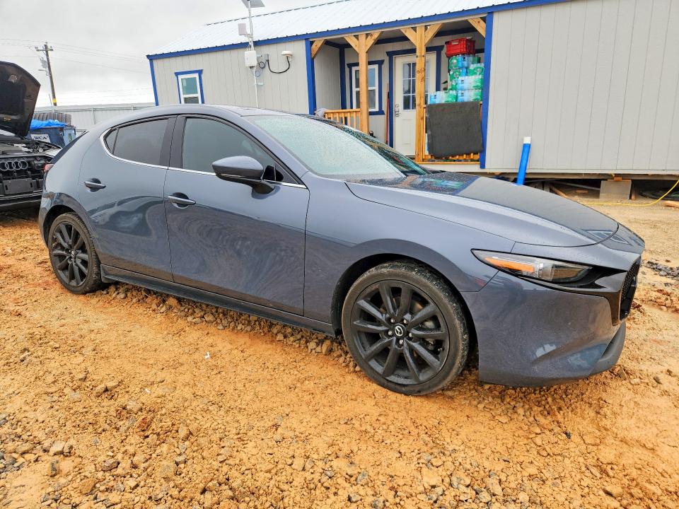 Продажа на аукционе авто 2021 Mazda 3, vin: JM1BPBML2M1301034, номер лота: 53847676