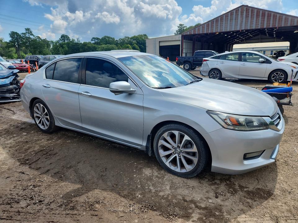 2014 Honda Accord მანქანა იყიდება აუქციონზე, vin: 1HGCR2F84EA087061, აუქციონის ნომერი: 55448446