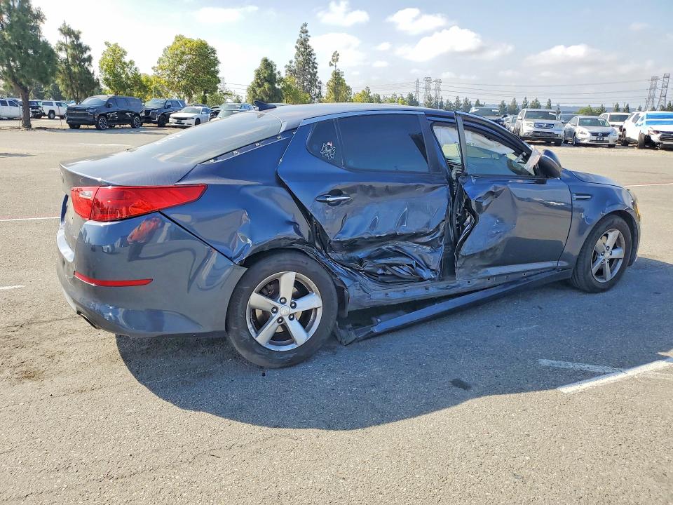 53324836 :رقم المزاد ، 5XXGM4A7XFG438179 vin ، 2015 Kia Optima مزاد بيع