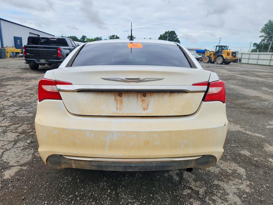 Продажа на аукционе авто 2014 Chrysler 200, vin: 1C3CCBAB1EN213165, номер лота: 52322146