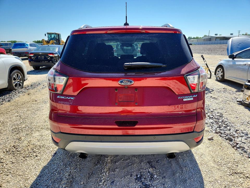 Продаж на аукціоні авто 2017 Ford Escape, vin: 1FMCU0JD6HUA14178, номер лоту: 52905326