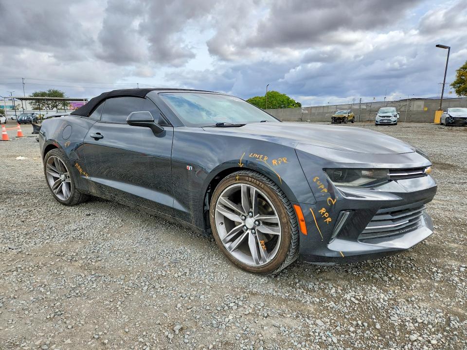 51905296 :رقم المزاد ، 1G1FB3DS9H0147388 vin ، 2017 Chevrolet Camaro مزاد بيع