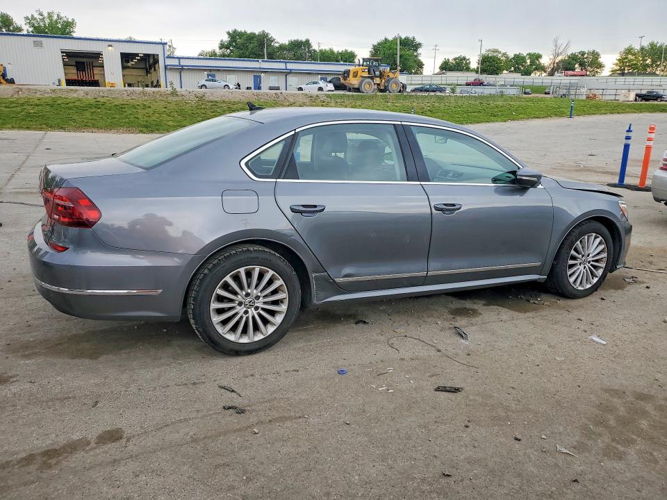 Aukcja sprzedaży 2017 Volkswagen Passat, vin: 1VWBT7A31HC079655, numer aukcji: 52043796