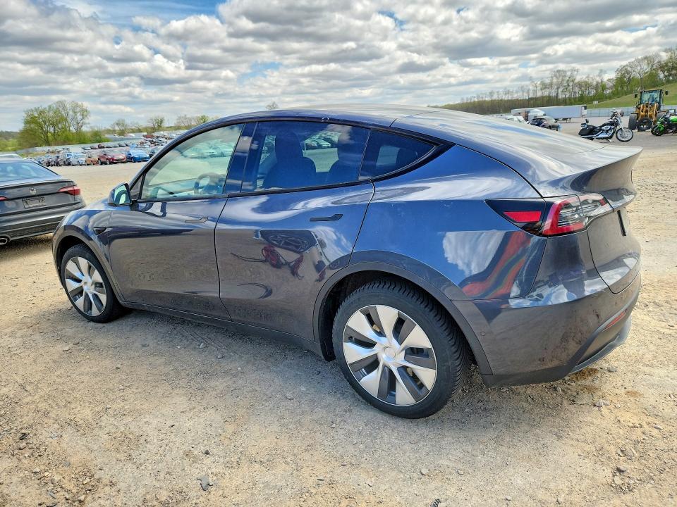 2020 Tesla Model Y მანქანა იყიდება აუქციონზე, vin: 5YJYGDEE5LF026657, აუქციონის ნომერი: 52518666