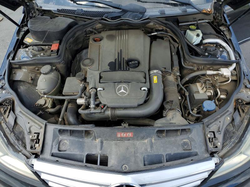 Auction sale of the 2013 Mercedes-benz C, vin: WDDGF4HB8DR269509, lot number: 52363916
