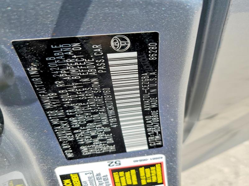 53369796 :رقم المزاد ، 4T1B11HK3KU709160 vin ، 2019 Toyota Camry مزاد بيع