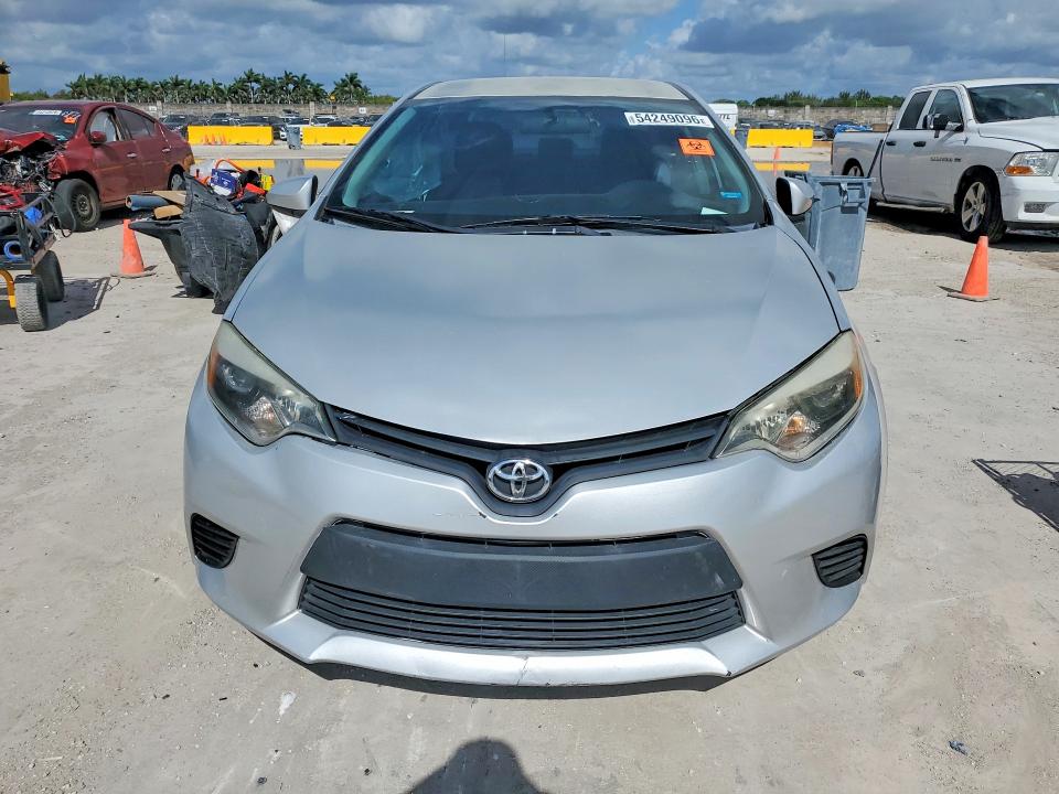 Продажа на аукционе авто 2015 Toyota Corolla, vin: 2T1BURHE5FC362700, номер лота: 54249096