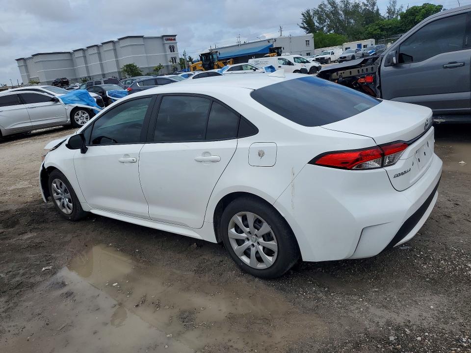54251096 :رقم المزاد ، 5YFEPMAE1NP275618 vin ، 2022 Toyota Corolla مزاد بيع