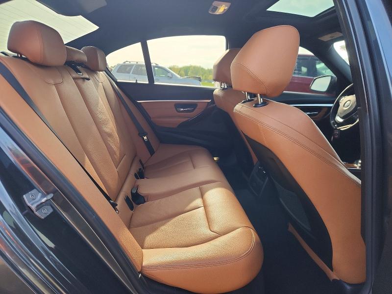50845386 :رقم المزاد ، WBA8D9C57JEM33528 vin ، 2018 Bmw 330 مزاد بيع