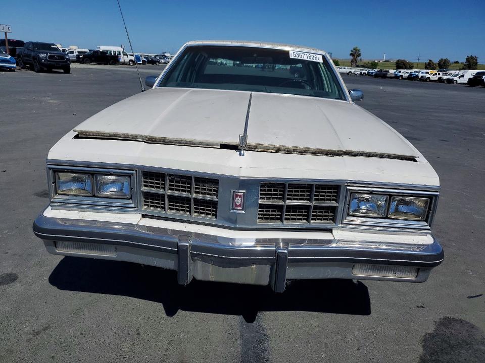 Продажа на аукционе авто 1981 Oldsmobile 98, vin: 1G3AX69Y5BM254990, номер лота: 53671606