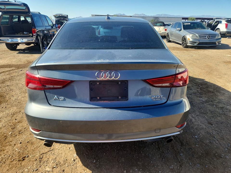 2018 Audi A3 მანქანა იყიდება აუქციონზე, vin: WAUB8GFF4J1012103, აუქციონის ნომერი: 54996526