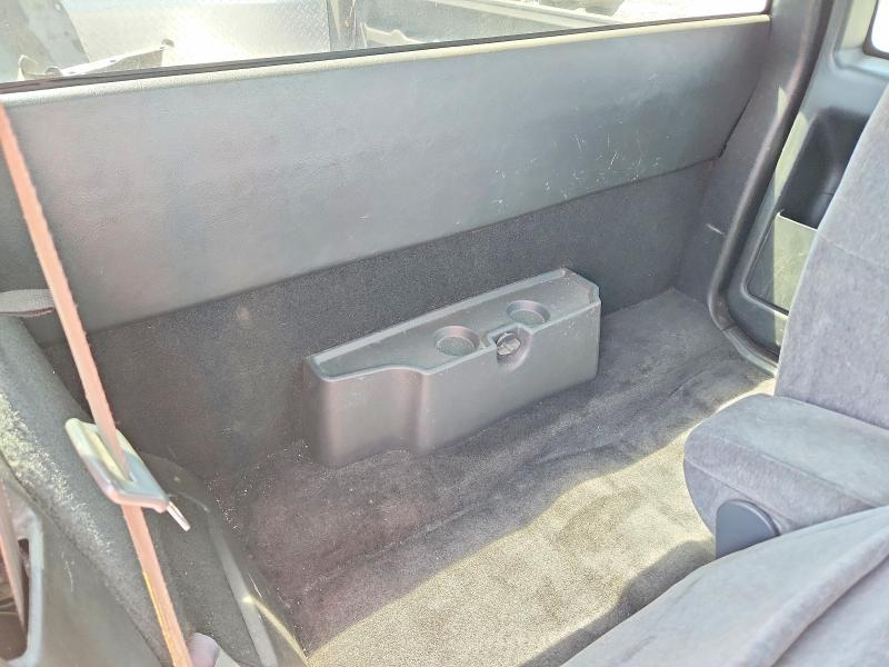 54099356 :رقم المزاد ، 1GCDT19W628263748 vin ، 2002 Chevrolet S Truck مزاد بيع