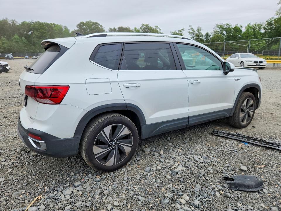 Продажа на аукционе авто 2024 Volkswagen Taos, vin: 3VVVX7B23RM113381, номер лота: 54121286