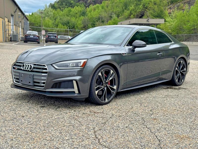 54321556 :رقم المزاد ، WAUP4AF5XJA032538 vin ، 2018 Audi S5 مزاد بيع