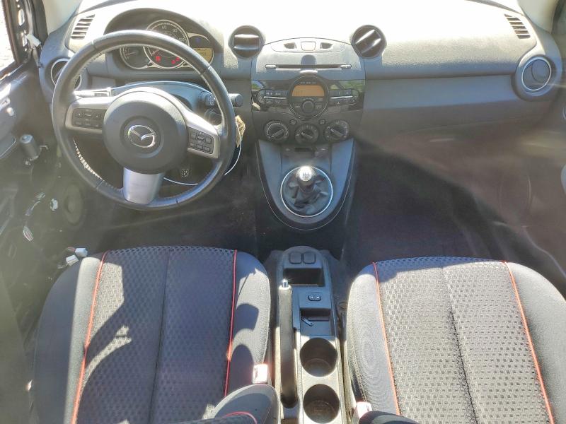 2014 Mazda Mazda2 მანქანა იყიდება აუქციონზე, vin: JM1DE1LZ9E0174160, აუქციონის ნომერი: 52383476