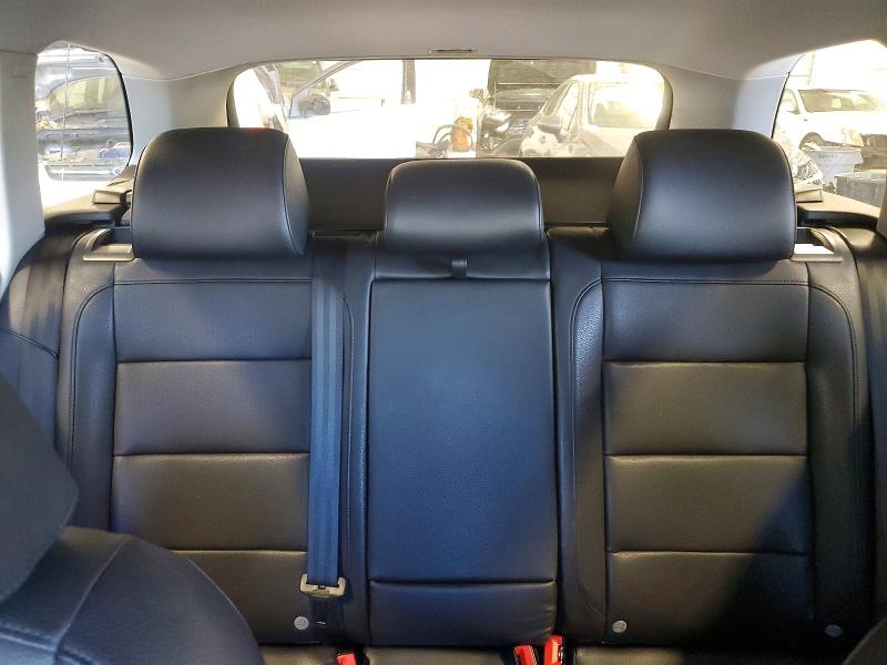 53700666 :رقم المزاد ، 3VWPL7AJ6BM690033 vin ، 2011 Volkswagen Jetta مزاد بيع