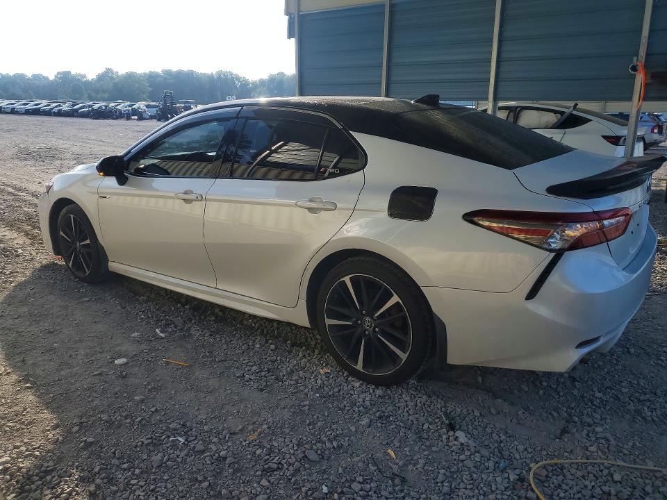 2019 Toyota Camry მანქანა იყიდება აუქციონზე, vin: 4T1B61HK9KU174403, აუქციონის ნომერი: 54214866