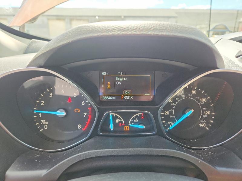 2017 Ford Escape მანქანა იყიდება აუქციონზე, vin: 1FMCU0F72HUD39994, აუქციონის ნომერი: 53509086