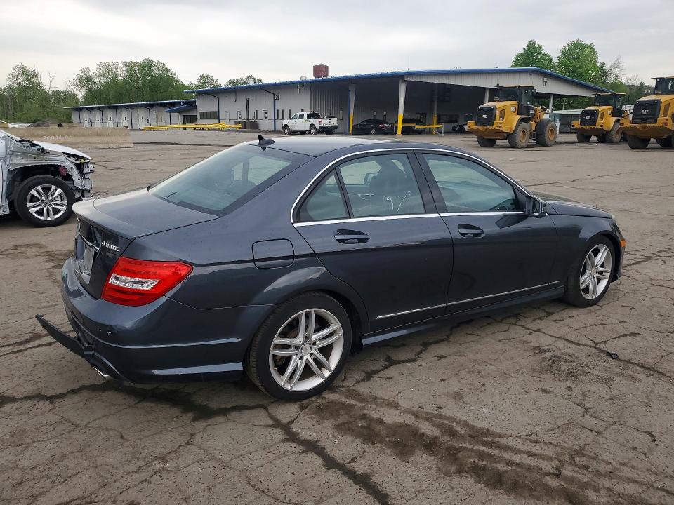 Продажа на аукционе авто 2013 Mercedes-benz C, vin: WDDGF8AB7DR279479, номер лота: 53386646