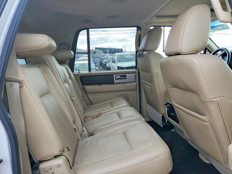 Продажа на аукционе авто 2016 Ford Expedition, vin: 1FMJK1JT5GEF17560, номер лота: 52384176