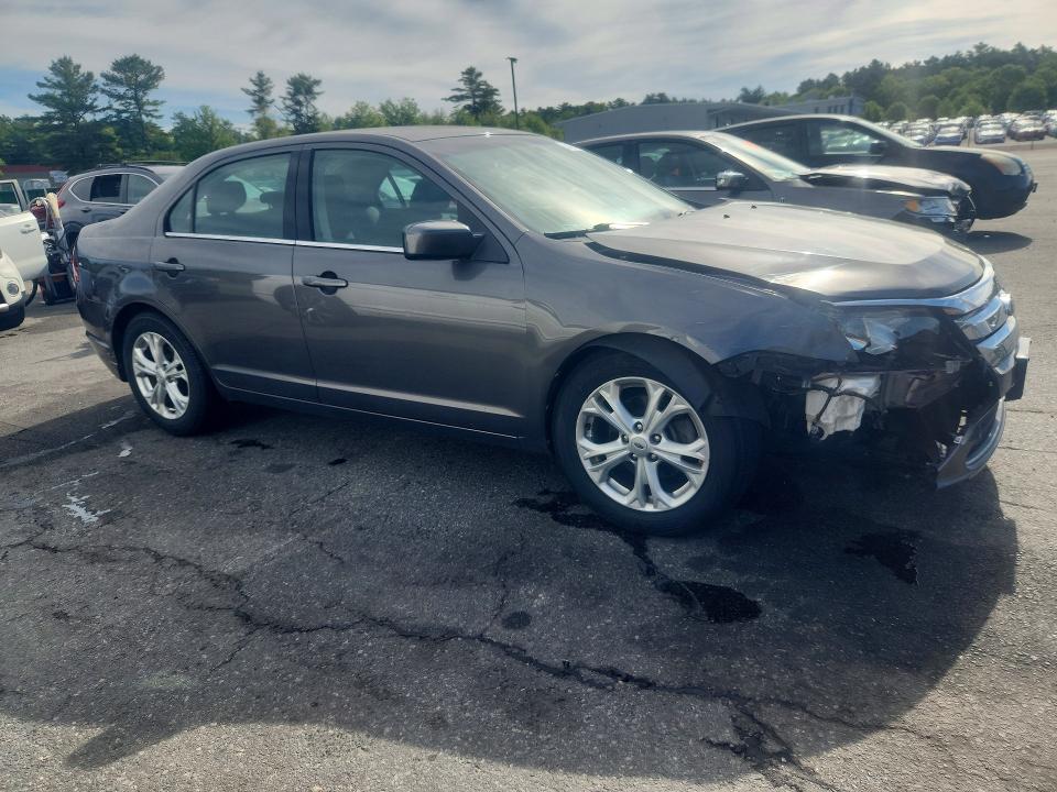 53420146 :رقم المزاد ، 3FAHP0HG2CR117072 vin ، 2012 Ford Fusion مزاد بيع